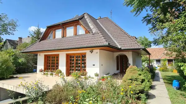 Eladó családi ház, Dunaharaszti 4 szoba 190 m² 96.99 M Ft
