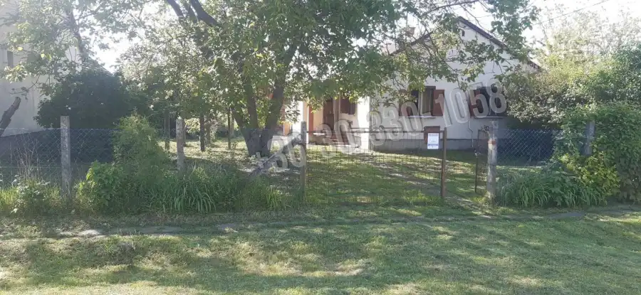 eladó családi ház, Jászivány