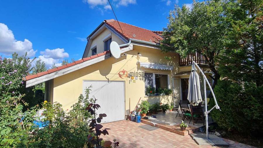eladó téglalakás, Budapest, XVIII. kerület