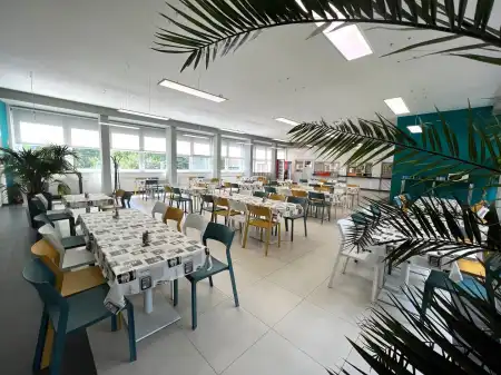 Eladó vendéglátás, Budapest, IV. kerület 360 m² 19.2 M Ft