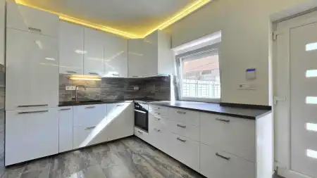 Kiadó családi ház, Dunaharaszti 3 szoba 85 m² 300 E Ft/hó