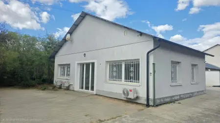 Kiadó házrész, Dunaharaszti 4 szoba 90 m² 340 E Ft/hó + Áfa