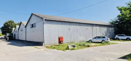 Kiadó ipari ingatlan, Budapest, XXIII. kerület 800 m² 1.04 M Ft/hó