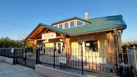 Kiadó iroda, Dunaharaszti 1 szoba 140 m² 30 E Ft/hó